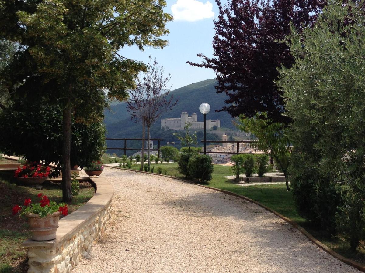 Agriturismo Collerisana Сполето Екстер'єр фото